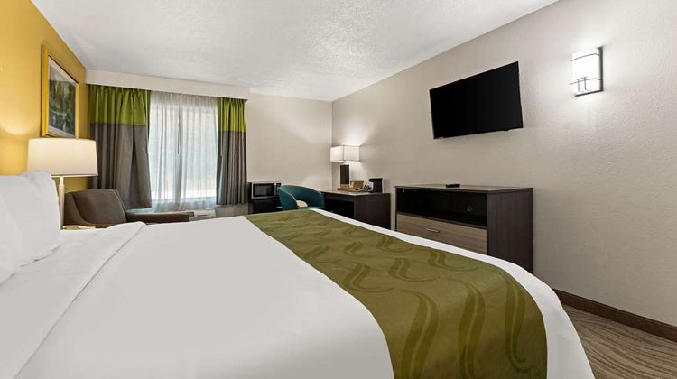 Quality Inn Sandersville Room