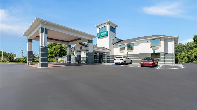 Quality Inn Sandersville Exterior