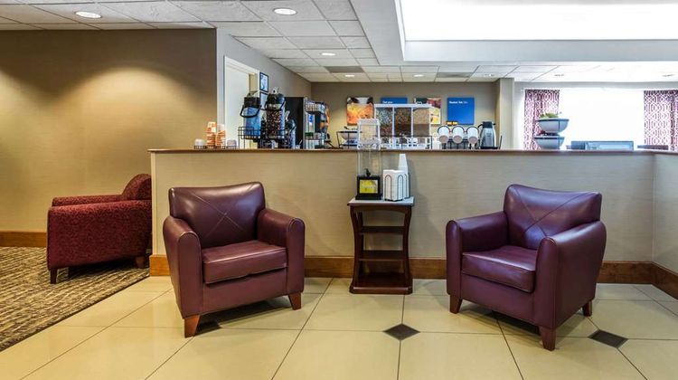 Comfort Inn & Suites Thomson Lobby