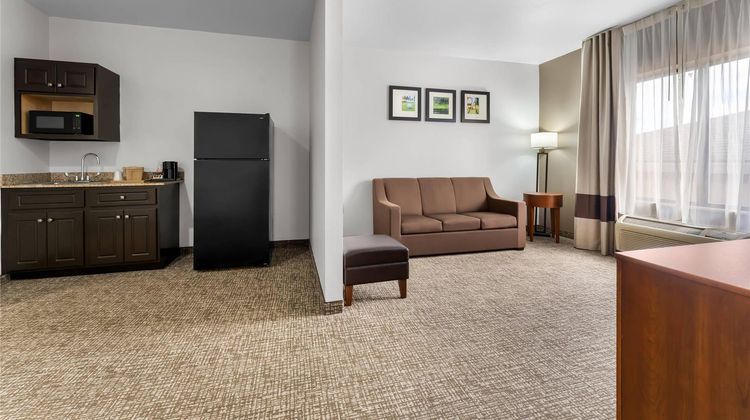 Comfort Inn & Stes near Fort Gordon Suite