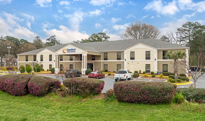 Comfort Inn and Suites Griffin North Exterior