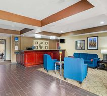 Comfort Inn and Suites Griffin North Lobby