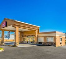 Econo Lodge Inn and Suites Macon West Exterior