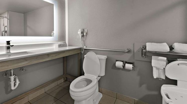Quality Inn & Suites - Vidalia Room