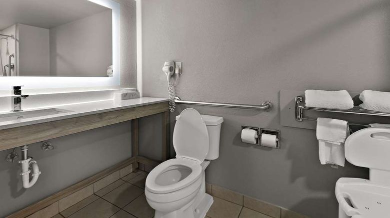 <b>Quality Inn & Suites - Vidalia Room</b>. Images powered by <a href="https://iceportal.shijigroup.com/" title="IcePortal" target="_blank">IcePortal</a>.
