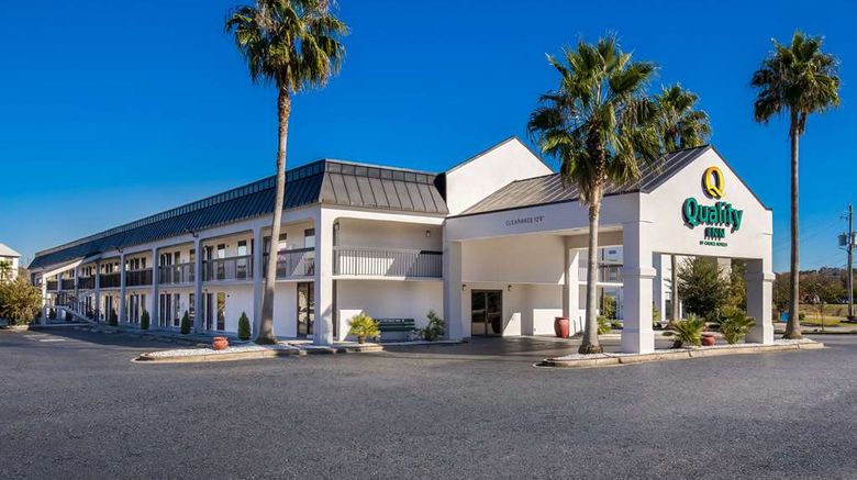 <b>Quality Inn & Suites - Savannah Exterior</b>. Images powered by <a href="https://iceportal.shijigroup.com/" title="IcePortal" target="_blank">IcePortal</a>.
