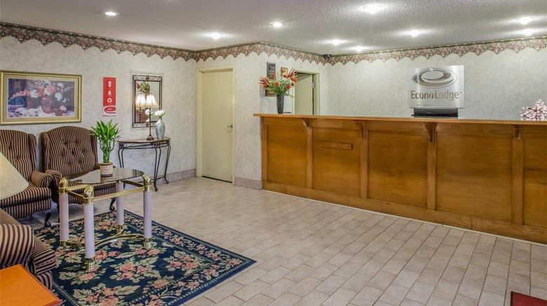 <b>Econo Lodge Villa Rica Lobby</b>. Images powered by <a href="https://iceportal.shijigroup.com/" title="IcePortal" target="_blank">IcePortal</a>.