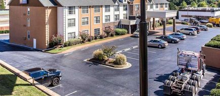 Comfort Inn & Suites Ballpark Area Exterior