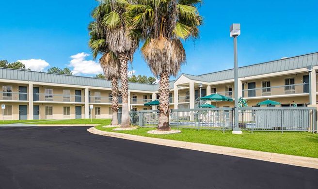 Quality Inn Albany Exterior