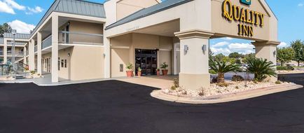 Quality Inn Albany Exterior
