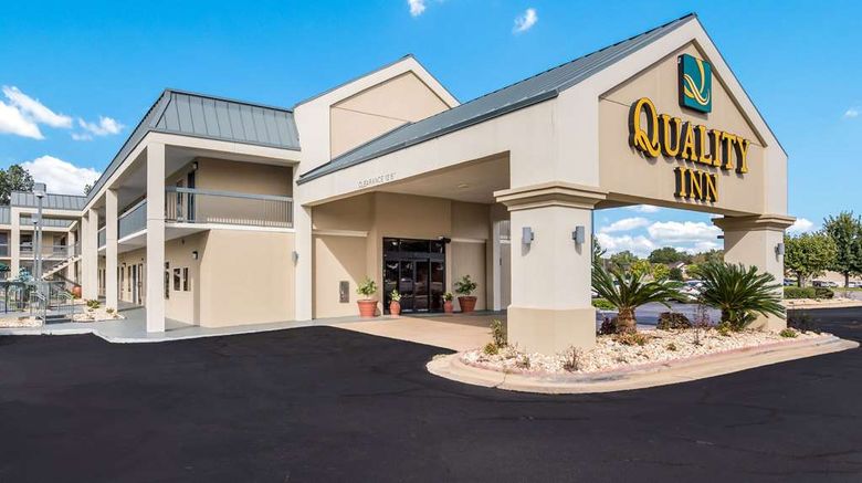 <b>Quality Inn Albany Exterior</b>. Images powered by <a href="https://iceportal.shijigroup.com/" title="IcePortal" target="_blank">IcePortal</a>.