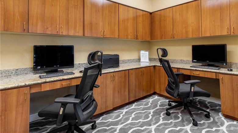 <b>Comfort Inn & Suites Six Flags Other</b>. Images powered by <a href="https://iceportal.shijigroup.com/" title="IcePortal" target="_blank">IcePortal</a>.