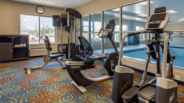 Comfort Inn & Suites Six Flags Health