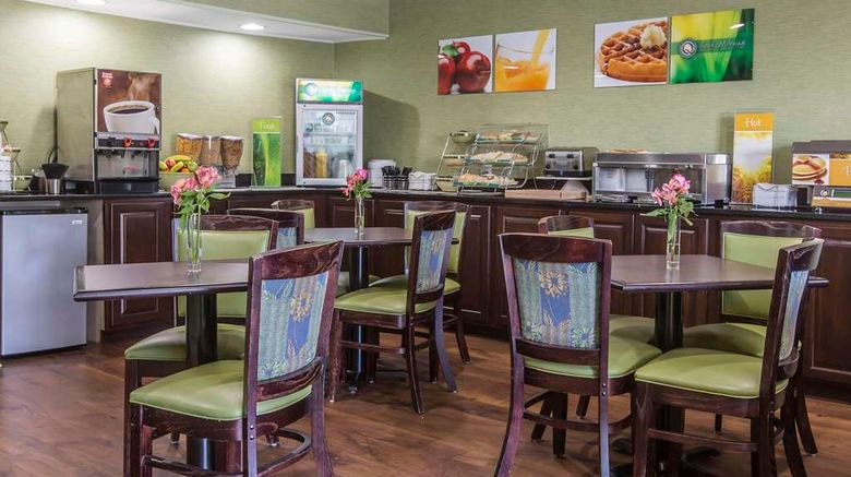 <b>Quality Inn Cedartown Restaurant</b>. Images powered by <a href="https://iceportal.shijigroup.com/" title="IcePortal" target="_blank">IcePortal</a>.