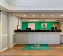Quality Inn Lobby