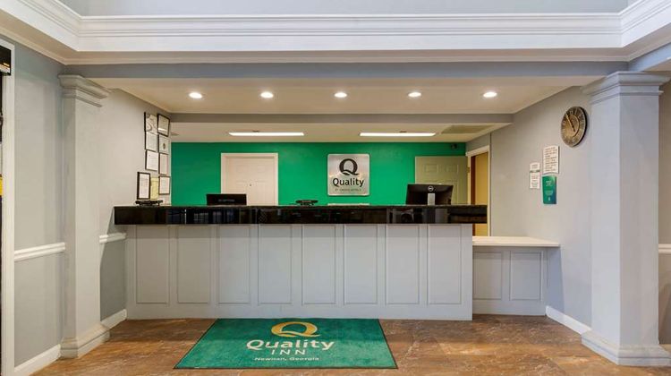 Quality Inn Lobby