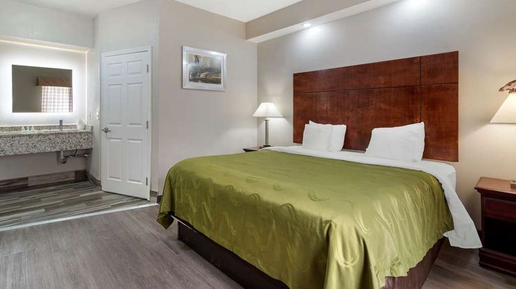 Quality Inn Suite