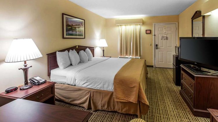 Quality Inn Room