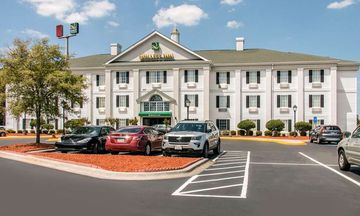 Quality Inn Pooler