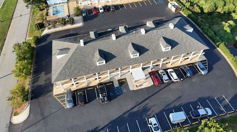 <b>Quality Inn LaGrange Exterior</b>. Images powered by <a href="https://iceportal.shijigroup.com/" title="IcePortal" target="_blank">IcePortal</a>.