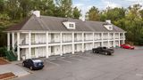 <b>Quality Inn Exterior</b>. Images powered by <a href="https://iceportal.shijigroup.com/" title="IcePortal" target="_blank">IcePortal</a>.