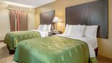 <b>Quality Inn Room</b>. Images powered by <a href="https://iceportal.shijigroup.com/" title="IcePortal" target="_blank">IcePortal</a>.