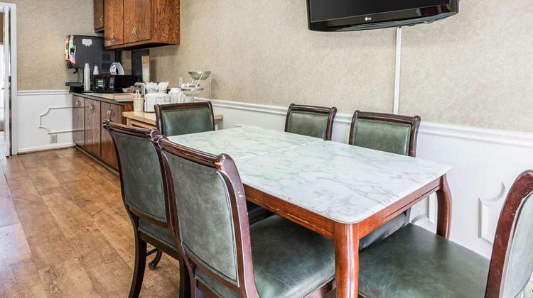 Quality Inn Bainbridge Restaurant