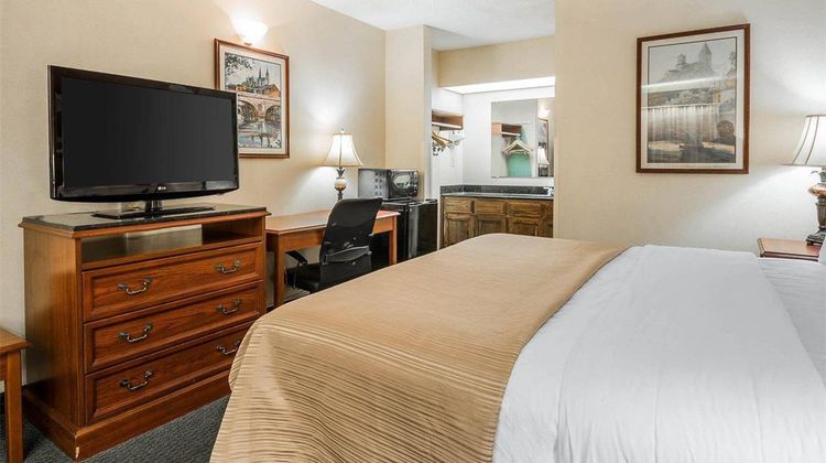 Quality Inn Bainbridge Room