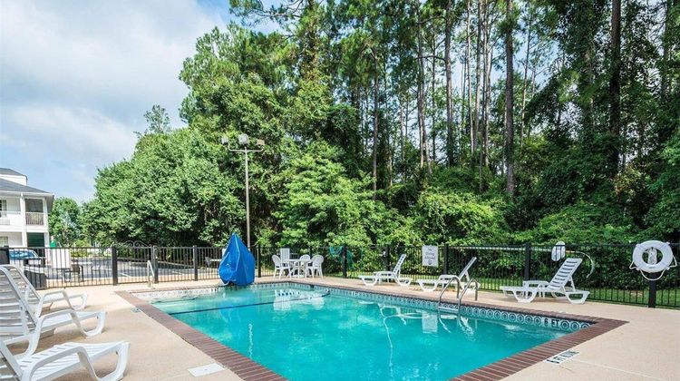 Quality Inn Bainbridge Pool