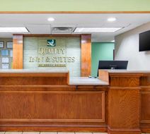 Quality Inn & Suites Decatur-Atlanta Eas Lobby