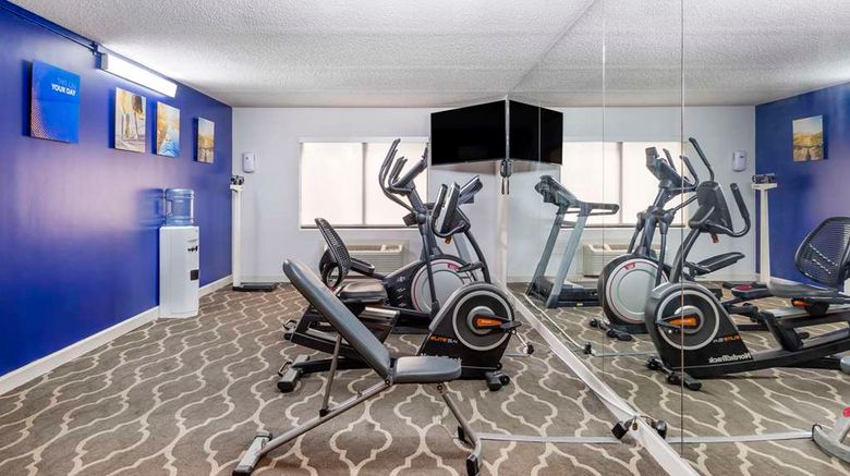 <b>Comfort Inn Alpharetta Health</b>. Images powered by <a href="https://iceportal.shijigroup.com/" title="IcePortal" target="_blank">IcePortal</a>.