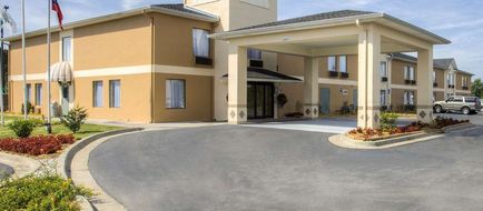 Quality Inn Fitzgerald Exterior