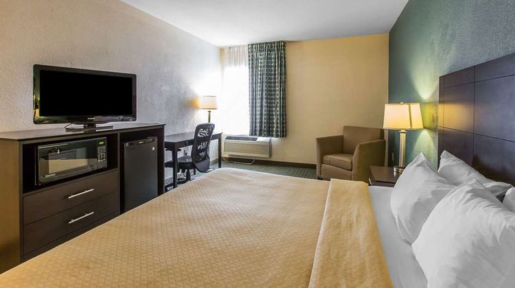 Quality Inn Fitzgerald Room