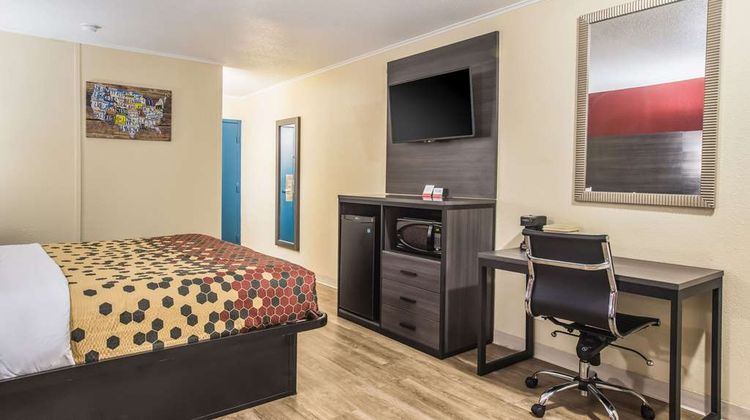 Econo Lodge Garden City Savannah Room