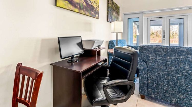 Quality Inn Eastman Other