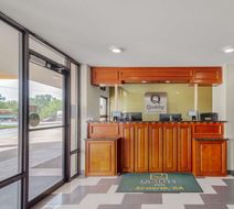 Quality Inn Acworth Lobby