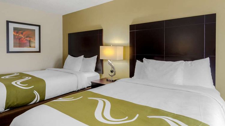 Quality Inn Acworth Room