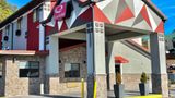 <b>Econo Lodge Exterior</b>. Images powered by <a href="https://iceportal.shijigroup.com/" title="IcePortal" target="_blank">IcePortal</a>.