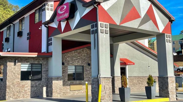 Econo Lodge Exterior