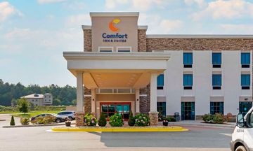 Comfort Inn & Suites East Ellijay
