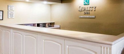 Quality Inn Valdosta Lobby