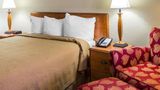 <b>Quality Inn Valdosta Room</b>. Images powered by <a href="https://iceportal.shijigroup.com/" title="IcePortal" target="_blank">IcePortal</a>.