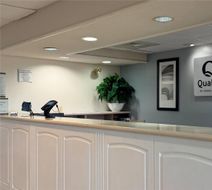 Quality Inn Valdosta Lobby