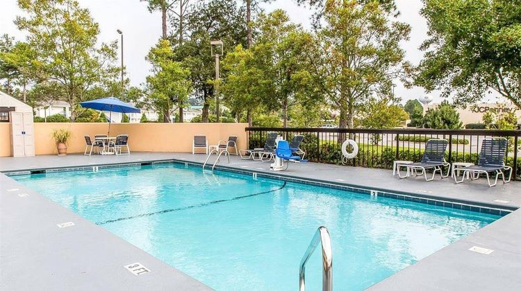 Quality Inn Valdosta Pool