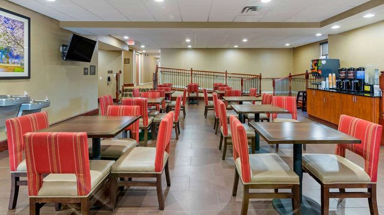 <b>Comfort Inn & Suites Restaurant</b>. Images powered by <a href="https://iceportal.shijigroup.com/" title="IcePortal" target="_blank">IcePortal</a>.