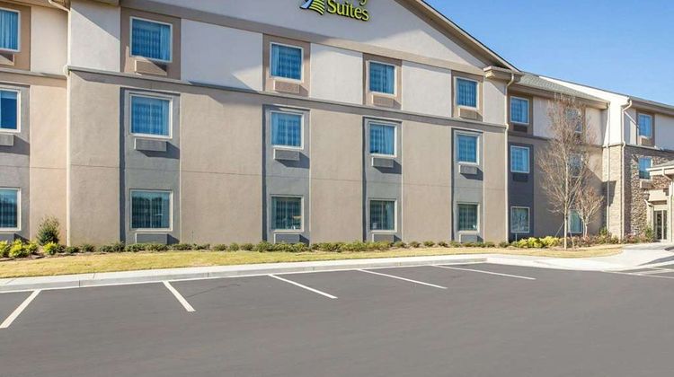 MainStay Suites Cartersville Exterior