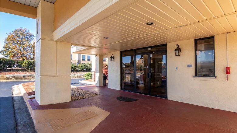 <b>Econo Lodge Conyers Exterior</b>. Images powered by <a href="https://iceportal.shijigroup.com/" title="IcePortal" target="_blank">IcePortal</a>.