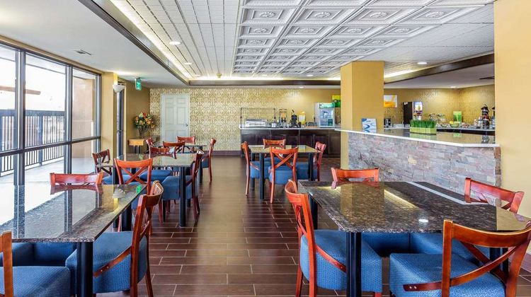 Quality Inn Warner Robbins Restaurant