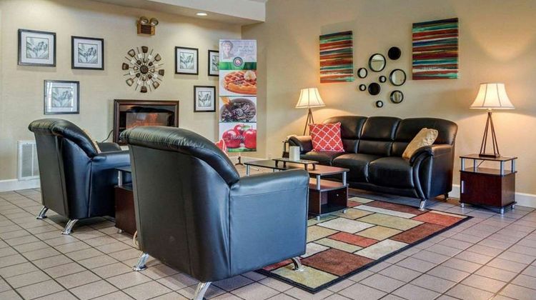 Quality Inn Hartwell Lobby
