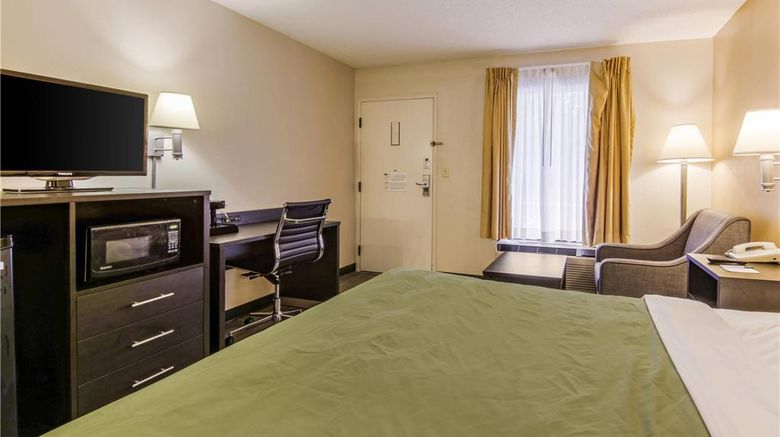 <b>Quality Inn Stone Mountain Room</b>. Images powered by <a href="https://iceportal.shijigroup.com/" title="IcePortal" target="_blank">IcePortal</a>.